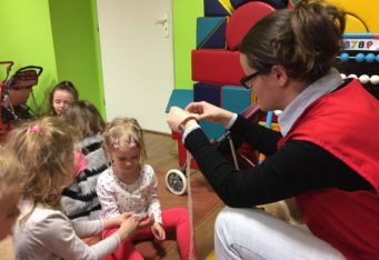 Ukážka prvej pomoci v Materskej škole Moldava